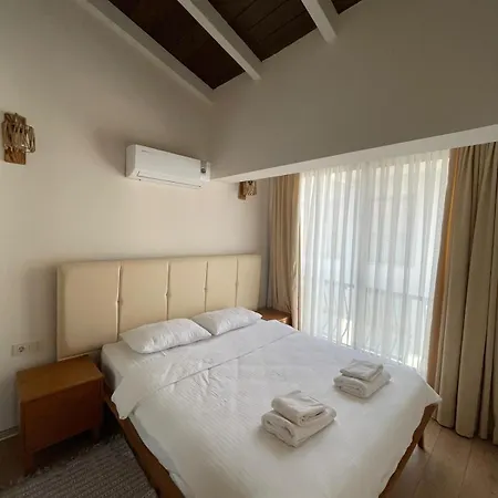 Aymesev Rezidans Apartament Çeşme